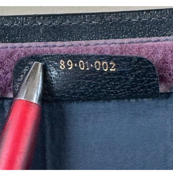 Certified Authentic Vintage Gucci Web Canvas Navy Leather Velcro Clutch, COA - Picture 8 of 12